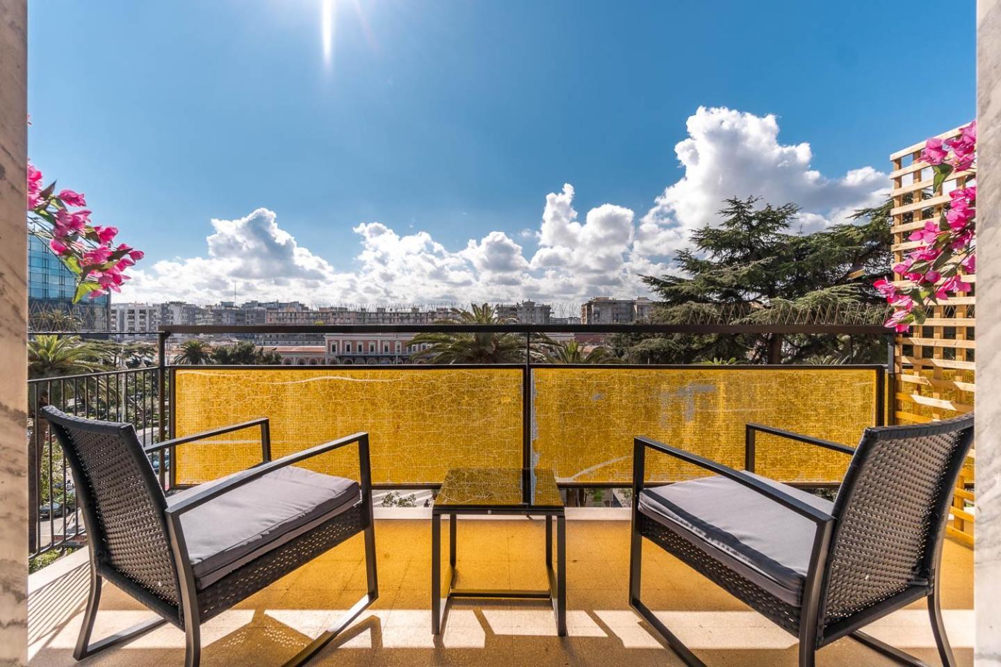 The Train Suites Bari Exterior photo